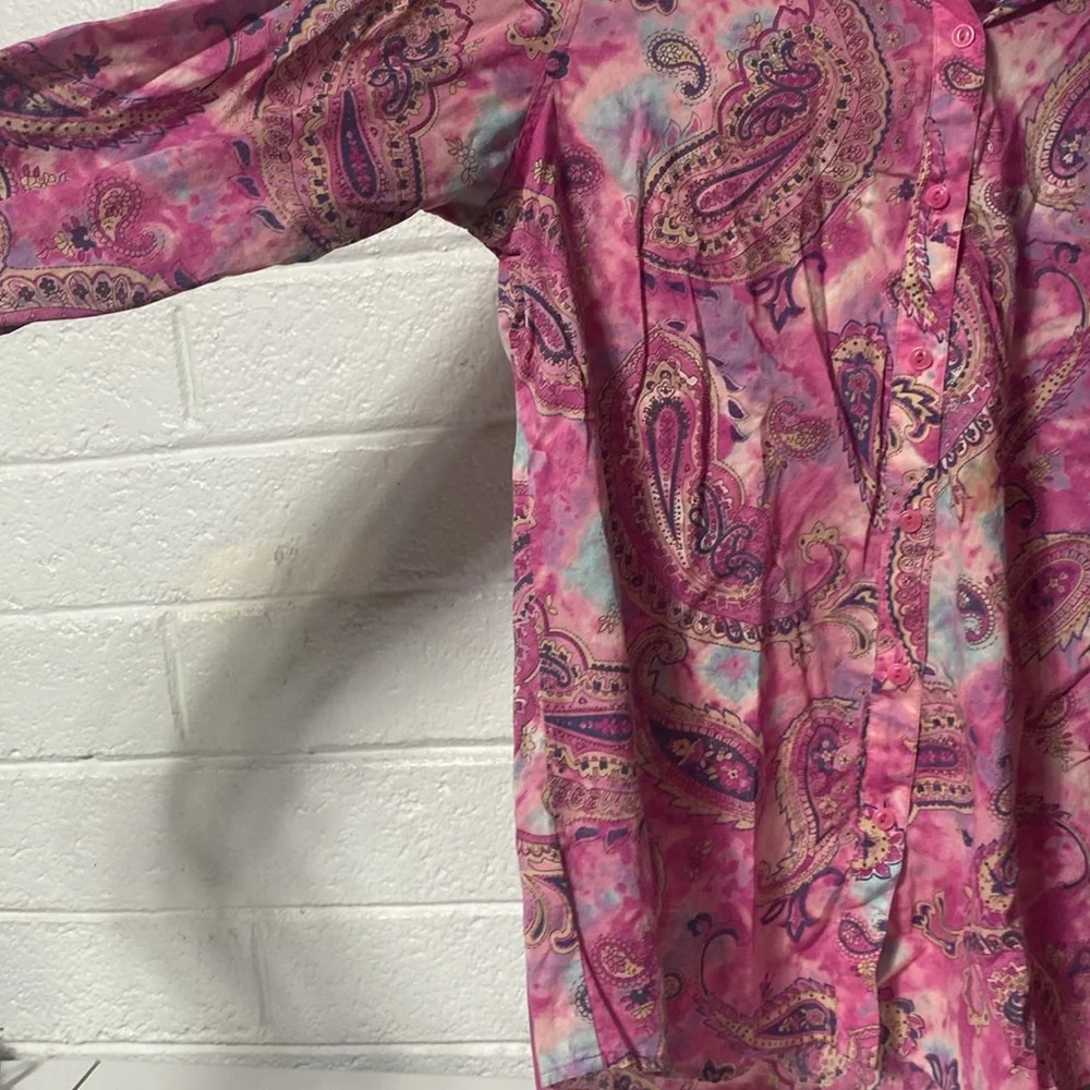 Jones New York Sport Tie Dye Paisley Intricate Print Lightweight Button Up Shirt